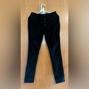 Old Navy, Rockstar Super Skinny, High Rise, Corduroy Black Jeans,18 Juniors EUC.